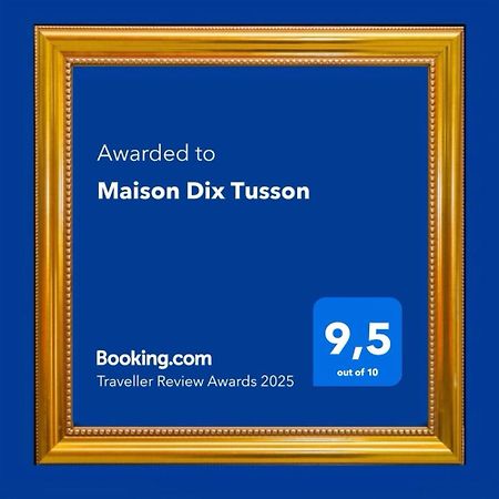 Maison Dix Tusson Extérieur photo